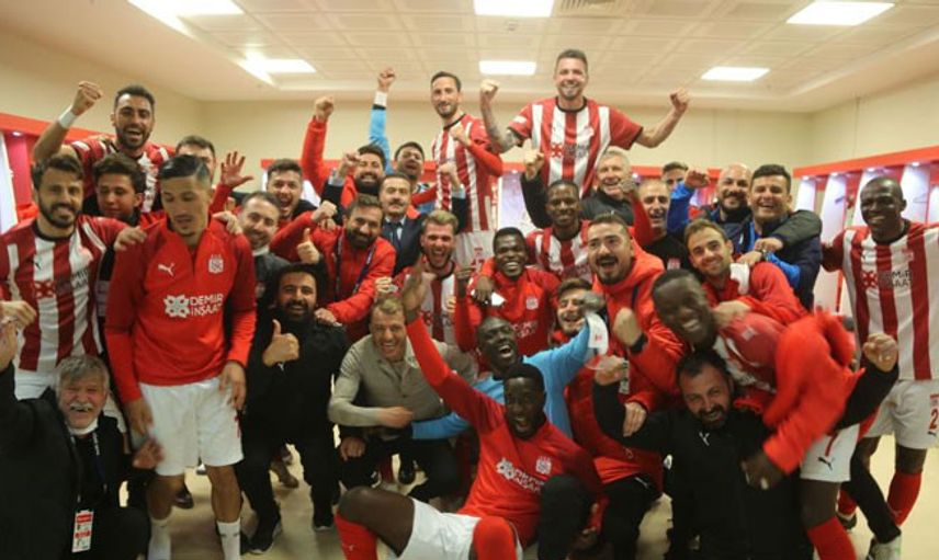 Sivasspor Konyaspor'u Evine Puansız Yolladı