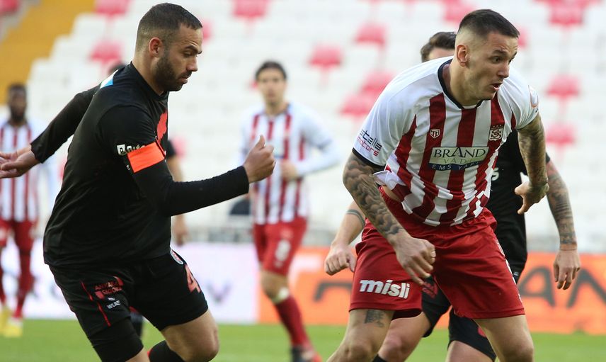 Sivasspor tek golle güldü! Karagümrük'ü mağlup etti