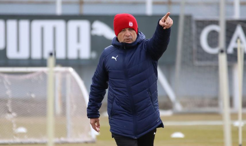 Sivasspor Teknik Direktörü Rıza Çalımbay, bu sezon Türkiye Kupası'nı kazanmayı çok istediklerini söyledi