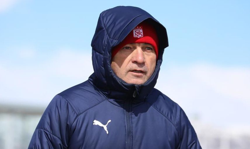 Sivasspor Teknik Direktörü Rıza Çalımbay, maça gelmeyen taraftarlarına sitem etti!