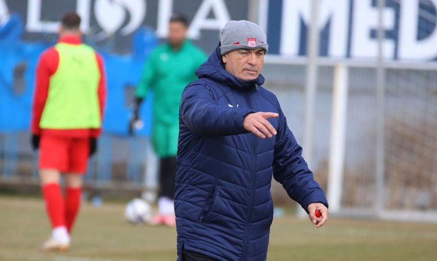 Sivasspor'da Rıza Çalımbay Karagümrük maçı öncesi taraftarları stadyuma davet etti!
