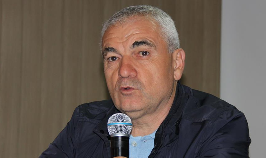 Sivasspor'da sözleşmesi sona erecek olan Rıza Çalımbay takımdaki geleceği hakkında konuştu