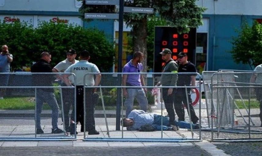 Slovakya Başbakanı Fico'ya silahlı saldırı: Hayati tehlikesi devam ediyor