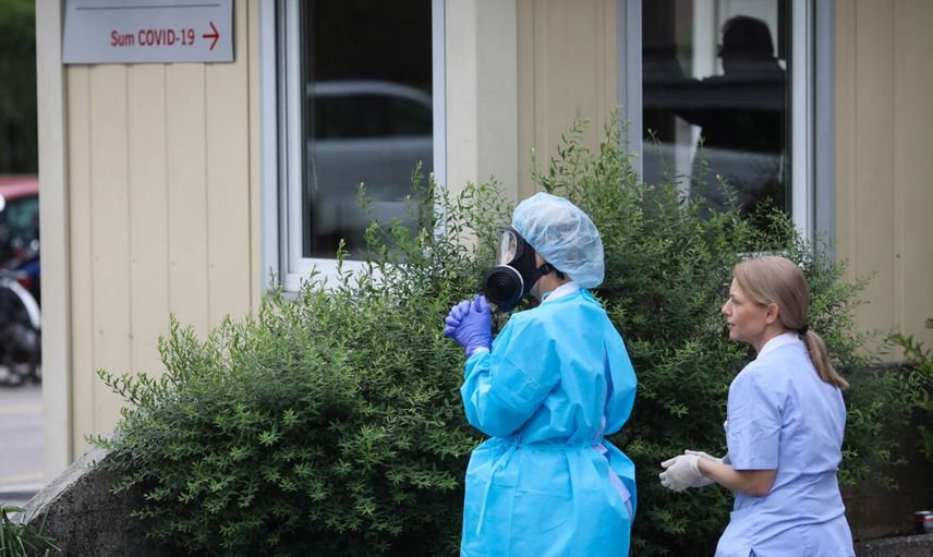 Slovenya'da tansiyon yükseliyor: Doktorlar işi bıraktı
