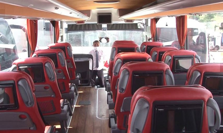 Şoför, Otobüste Unutulan 4 Bin Euroyu Sahibine Teslim Etti