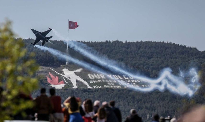 SOLOTÜRK 23 Nisan gösteri fotoğrafları