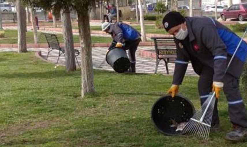 Soma'da Bahar Temizliğine Başlandı