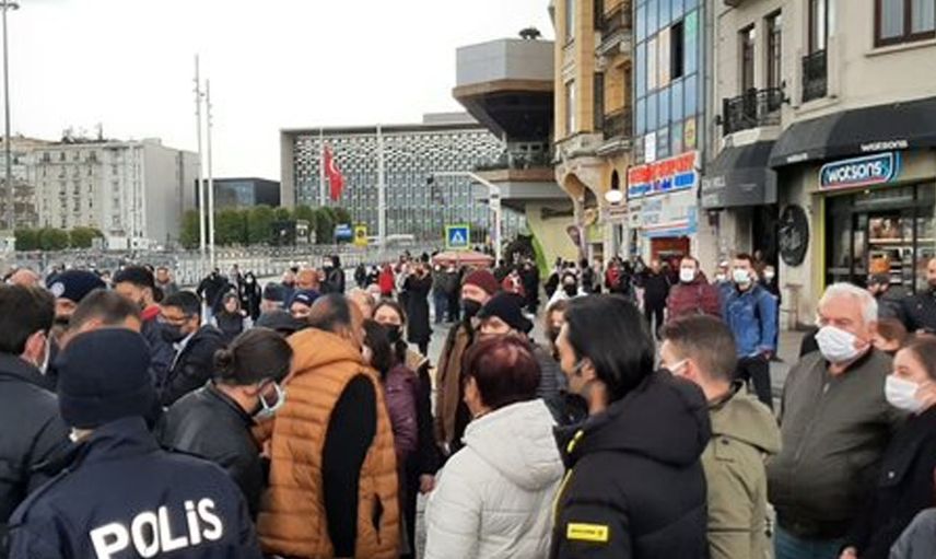Son Dakika Atatürk’ü Anma Töreninde Vatandaştan CHP’ye Sert Tepki; Siz Hainsiniz!
