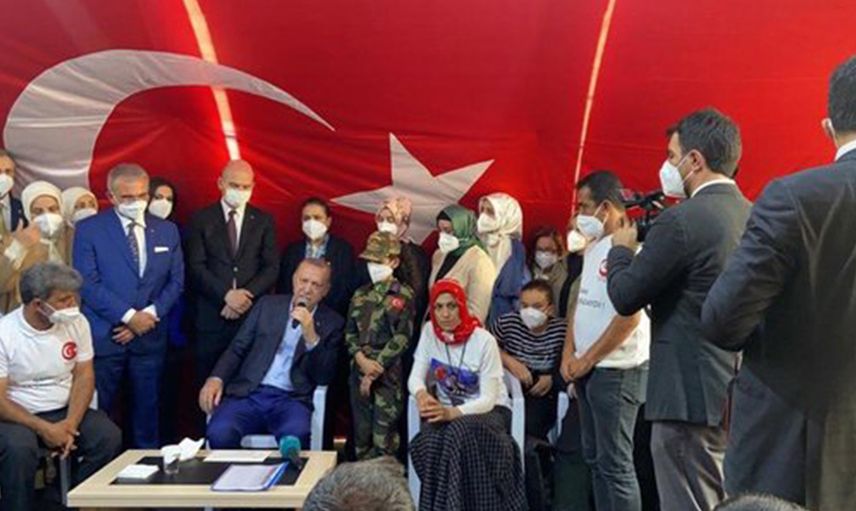 Son Dakika; Cumhurbaşkanı Erdoğan, 'Diyarbakır Anneleri' ile Buluştu