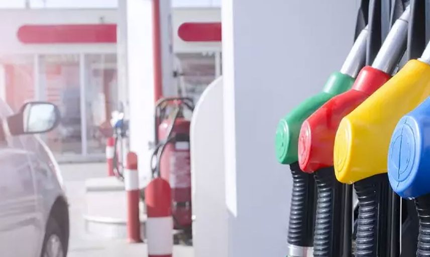 Son dakika: Benzine 57, motorine 1 lira 44 kuruş zam yapıldı!