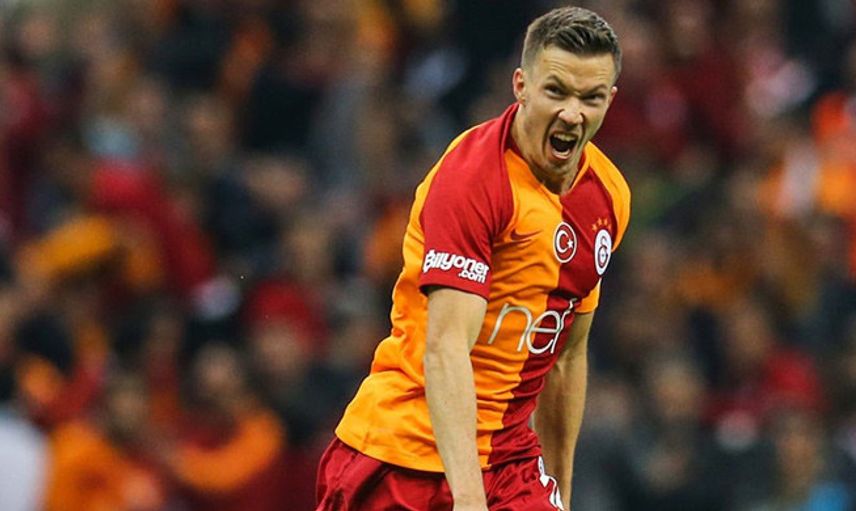 Son Dakika: Galatasaraylı Futbolcunun Annesi Hayatını Kaybetti