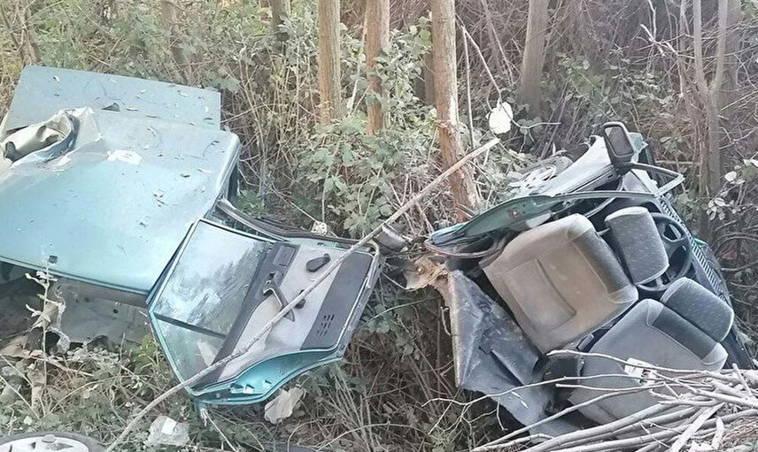 Son Dakika, İkiye Bölünen Araçtan Burnu Bile Kanamadan Çıktı!