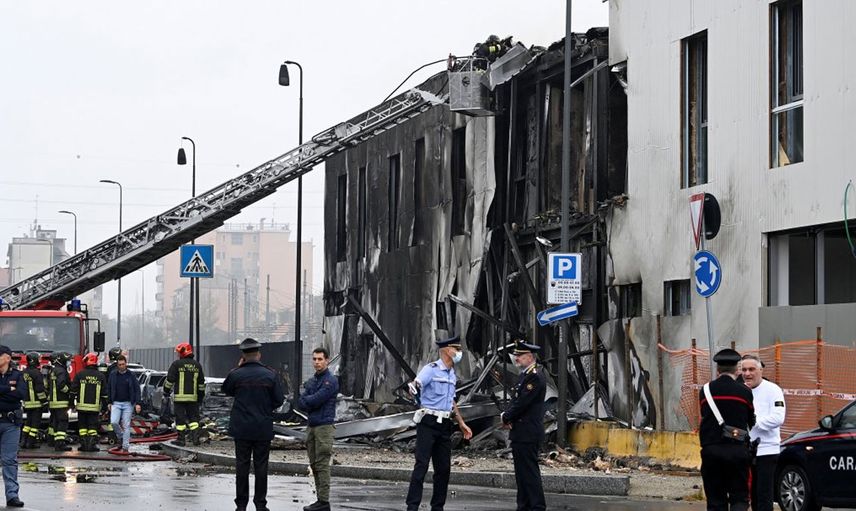 Son Dakika: İtalya’da Uçak Düştü!