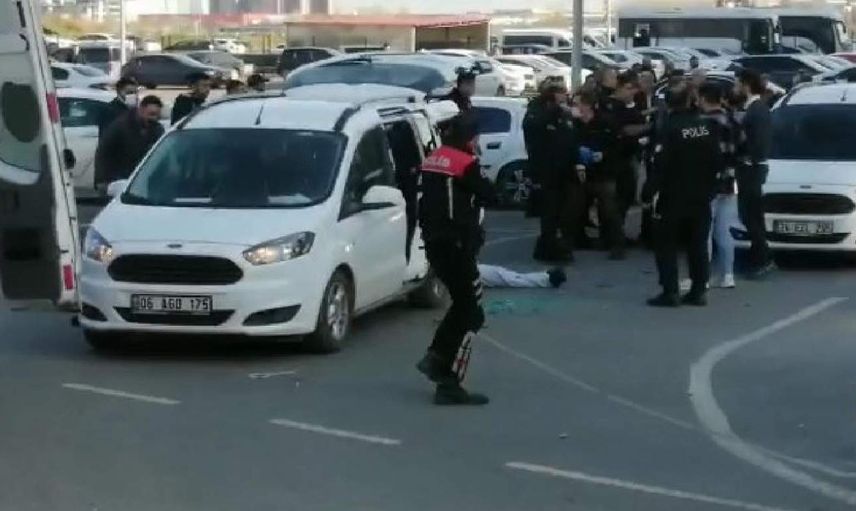 Son dakika! Küçükçekmece Adliyesinde silahlı kavga! Çok sayıda ölü ve yaralı var