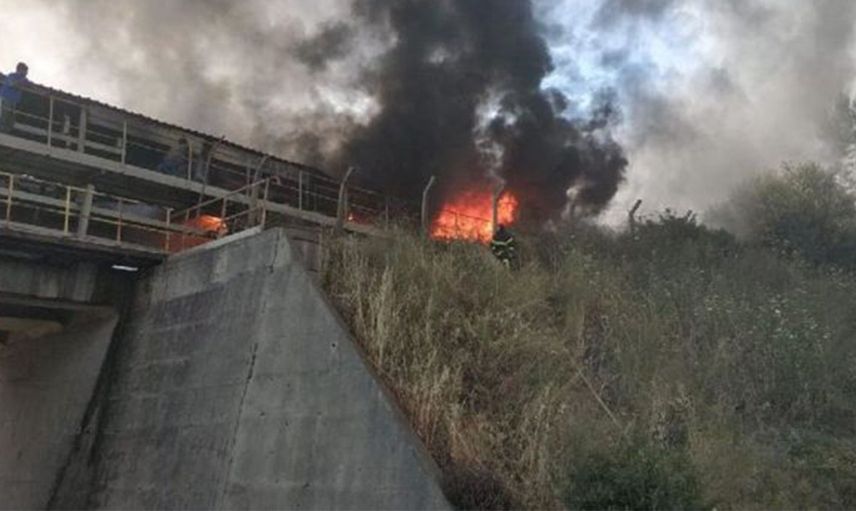 Son Dakika! Tuzla’da korkutan fabrika yangını: Her yer alev aldı!