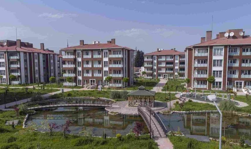 Sosyal konut projesi ucuz konut başvurusu nasıl yapılır? TOKİ sosyal konut başvuru şartları nelerdir? Bakan Murat Kurum'dan TOKİ açıklaması