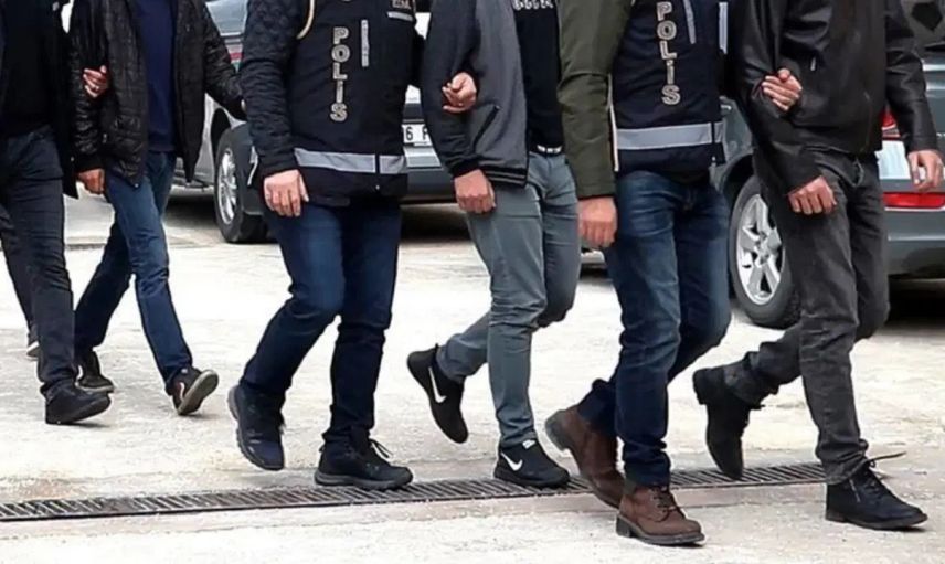 Sosyal medya hesaplarına operasyon: 10 kişi gözaltına alındı