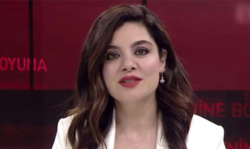 Spiker Hülya Hökenek Canlı Yayında Lanet Okudu!