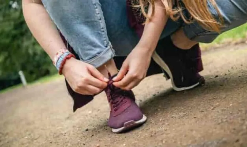 Spor Ayakkabısındaki Koku Nasıl Gider?
