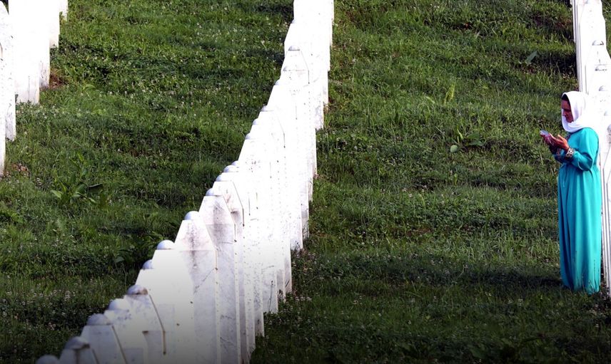 Srebrenitsa'da 31 yıldır 1000'den fazla kurban kayıp: Kimliği belirlenen 10 kişi daha toprağa veriliyor