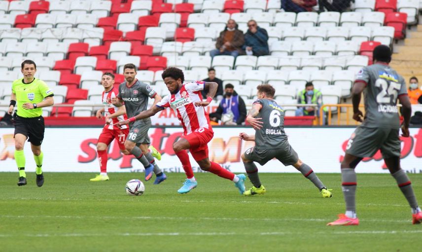 Süper Lig’de hafta Atatürk Olimpiyat Stadı’nda kapanıyor: Fatih Karagümrük-Antalyaspor maçı ne zaman, saat kaçta ve hangi kanalda?