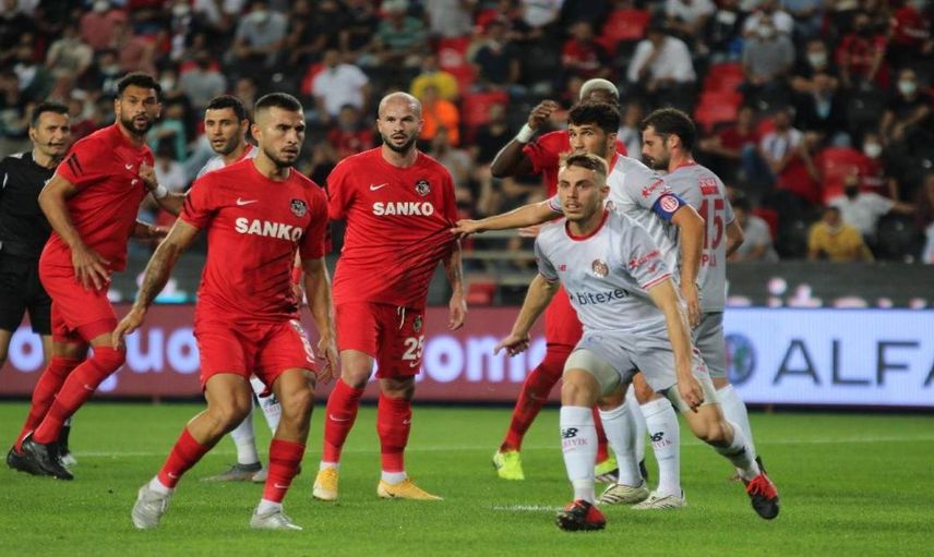 Süper Lig’de haftanın ilk maçı bugün oynanıyor: Gaziantep FK Antalyaspor maçı ne zaman ve hangi kanalda?