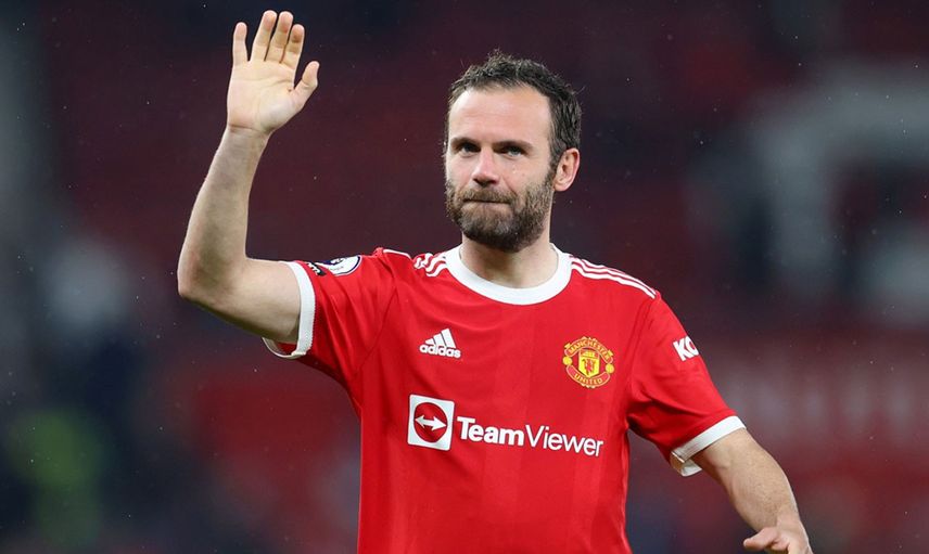 Süper Lig'de Juan Mata yarışması! Beşiktaş ve Galatasaray oyuncunun transferi için karşı karşıya geldi