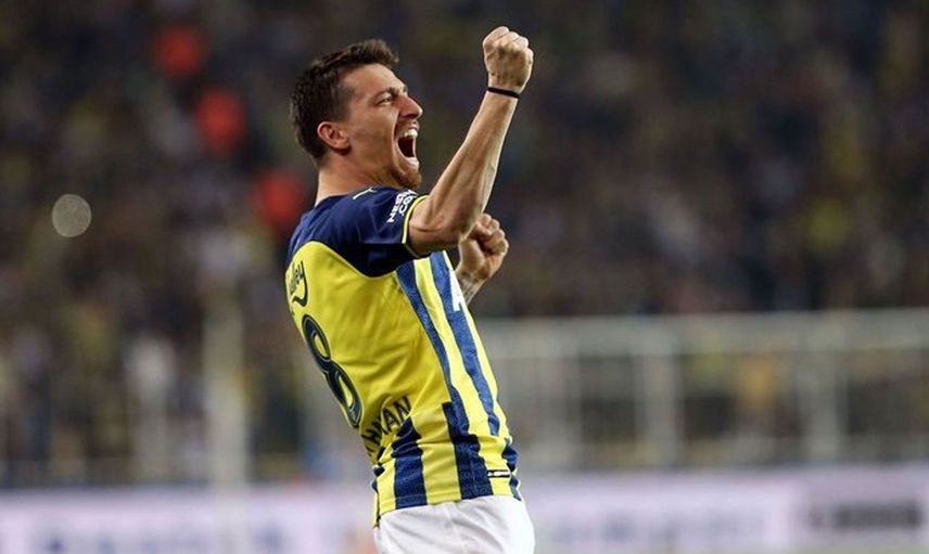 Süper Lig'de oynanan Fenerbahçe - Göztepe maçı sonrası Mert Hakan Yandaş'ın ortaya koyduğu başarı dikkat çekiyor!