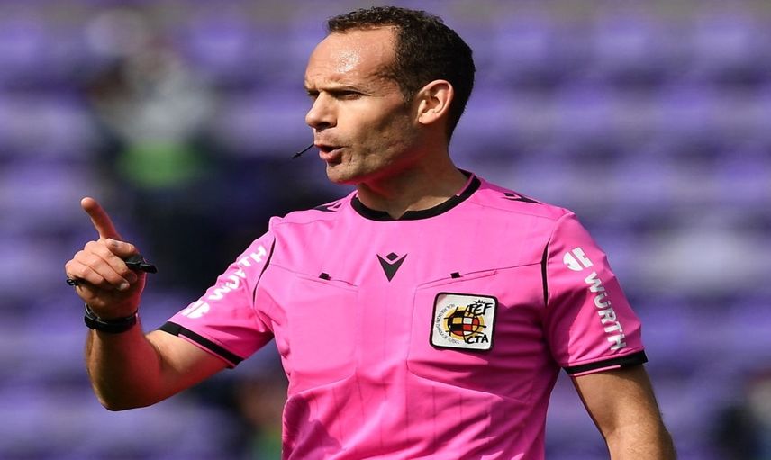 Süper Lig'de tarihi adım: İlk yabancı VAR hakemi belli oldu! İspanyol hakem bugün görev alacak
