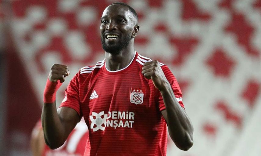 Süper Lig'e veda eden Çaykur Rizespor, Sivasspor'dan Mustapha Yatabare'yi transfer ediyor!
