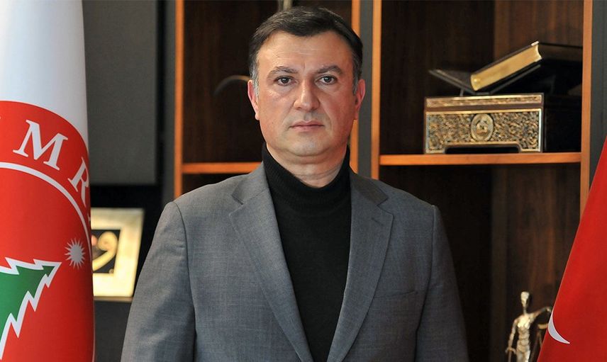 Süper Lig'e yükselen Ümraniyespor'da Tarık Aksar yeniden başkanlığa seçildi