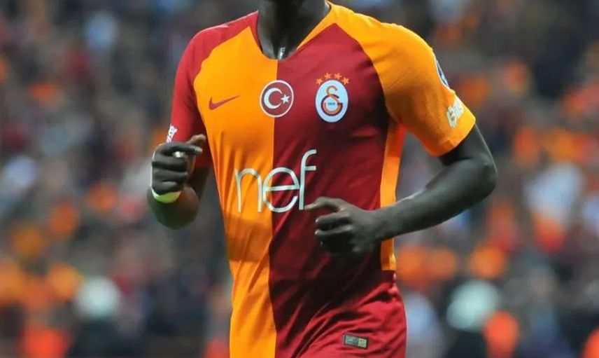 Süper Lig'in eski yıldızı geri mi döndü? Badou Ndiaye yeniden Türkiye'de forma mı giyecek? Adana Demirspor Badou Ndiaye ile 3 yıllık sözleşme imzaladı