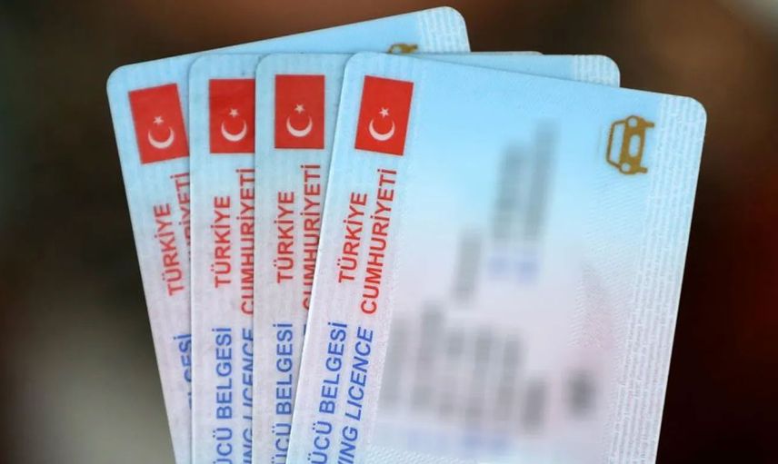 Sürücü kursu fiyatları ne kadar? Ehliyet almak isteyenler için yeni yıl fiyatları belli oldu