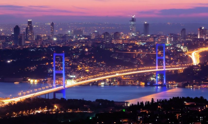 Sürücüleri bekleyen değişim: Otoyol ve köprü geçiş ücretlerinde büyük güncelleme!