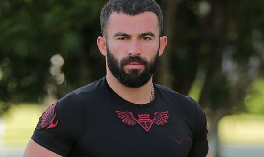 Survivor Şampiyonu Turabi Çamkıran’ın Amerika’daki Çılgın Paylaşımlarına Bir Yenisi Daha Eklendi!