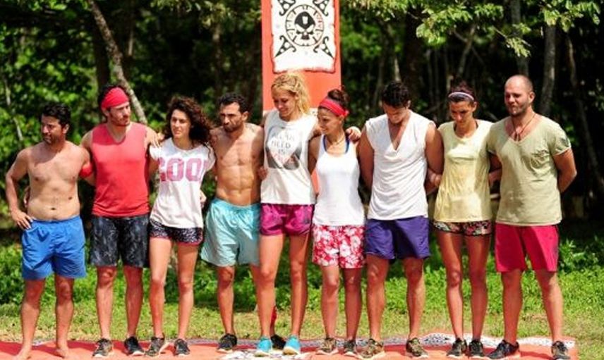 Survivor Yarışmacılarından Duygu Bal, Köpek Saldırısına Uğrayıp Yaralandı