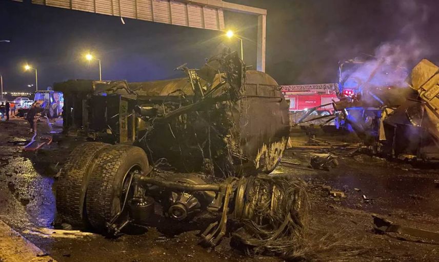 TAG Otoyolu’nda yine katliam kaza: Tır 3 aracı biçti! Çok sayıda ölü ve yaralı var
