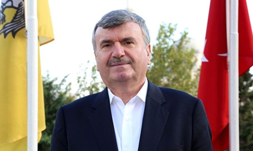 Tahir Akyürek Kimdir?