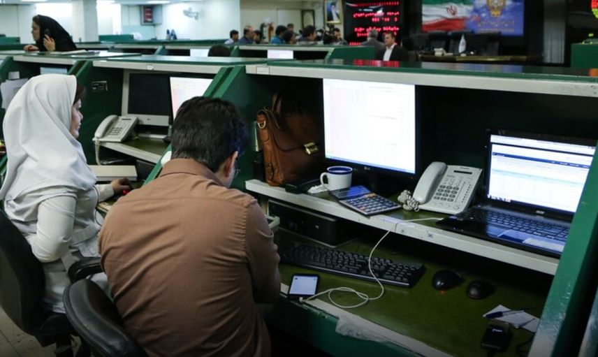 Tahran Borsası 80 Günlük Aranın Ardından Yeniden Açıldı