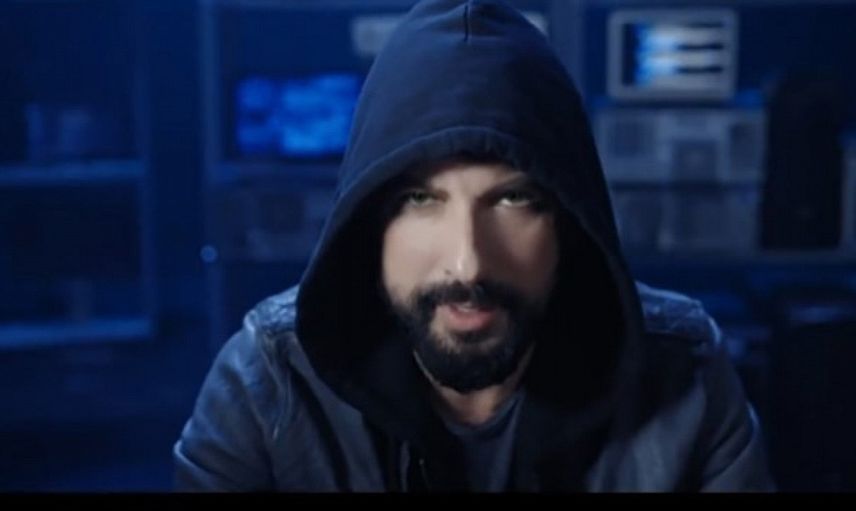 Tarkan Geççek Şarkı Sözleri