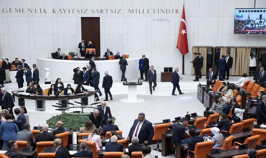 TBMM’nin yeni başkanı seçildi: Koltuğun başına Numan Kurtulmuş geçti