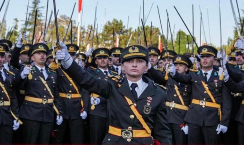Teğmenlerden ilk açıklama geldi