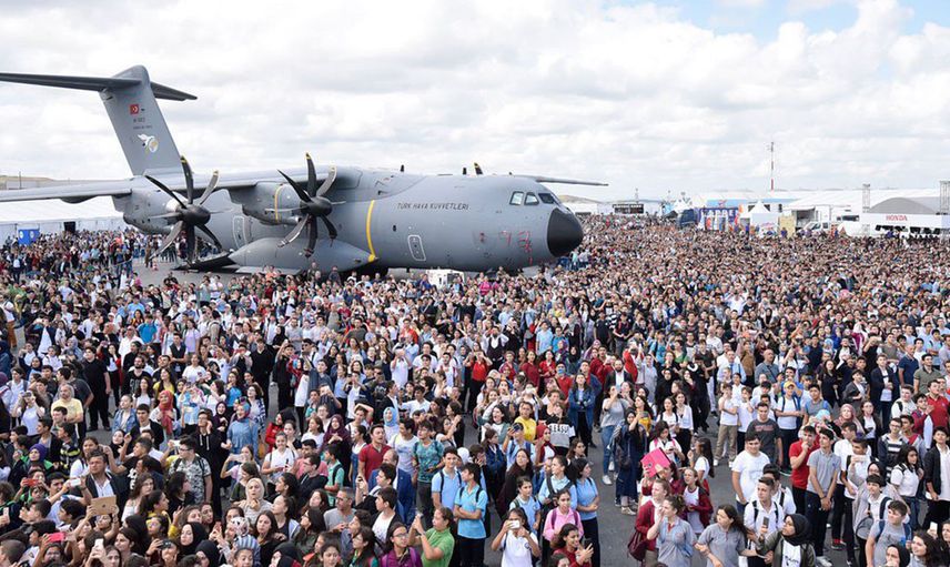 TEKNOFEST 2022 Hazırlıkları Başladı! Selçuk Bayraktar Çarşamba Havalimanı'na İniş Yaptı