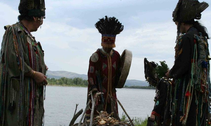 Tengri nedir, ne demektir? Gök Tanrı inancı Tengricilik hakkında bilgiler