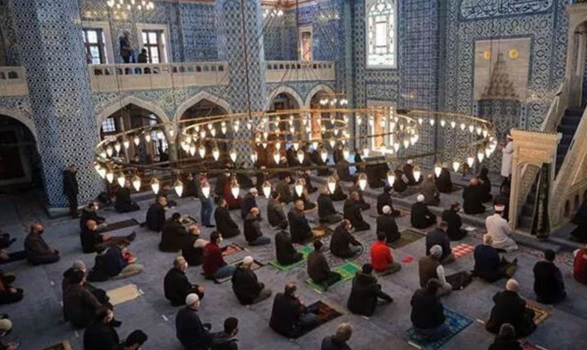 Teravih namazı nedir, nasıl kılınır? Teravih namazı kaç rekâttır?