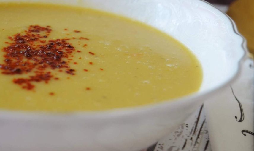 Terbiyeli mercimek çorbası tarifi : en güzel ve lezzetli terbiyeli mercimek çorbası nasıl yapılır? Terbiyeli mercimek çorbası malzemeleri ve pratik tarifi