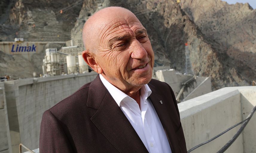 TFF Başkanı Nihat Özdemir'den Norveç Maçı ve Süper Lig'de Şampiyonluk Yarışı Açıklaması!