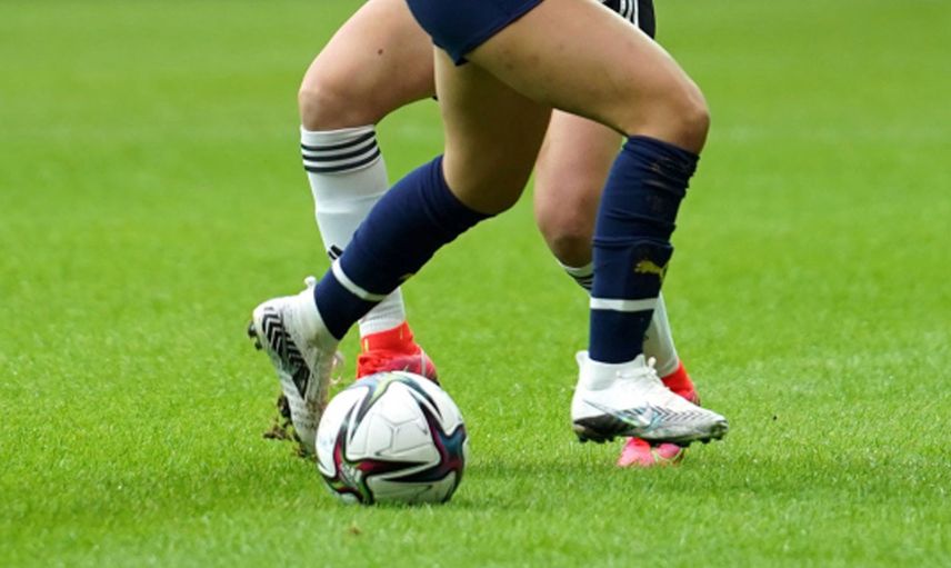 TFF Kadınlar 3. Futbol Ligi'nde Rusumat -4 Gençlik ve Adana 01 takımlar arasında oynanan karşılaşmada erkek oyuncu krizi çıktı!