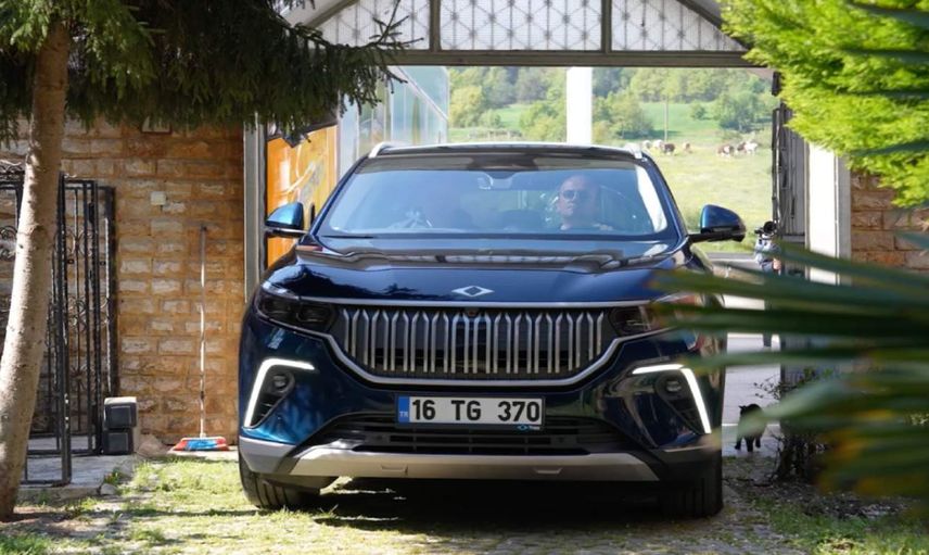 Togg ezber bozmaya devam ediyor: Sıfır kilometre araçlar sahipleriyle buluştu