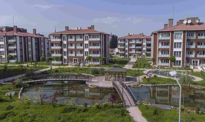 TOKİ 100 Bin sosyal konut başvuruları başladı mı, ne zaman başlıyor? 2022 TOKİ sosyal konut başvuru şartları nelerdir, öncelik kimlerde olacak?